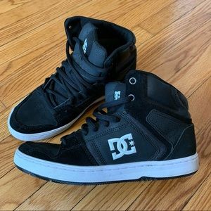 DC skate shoes
